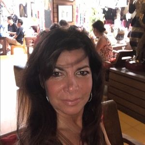 Meet your Posher, Cheri